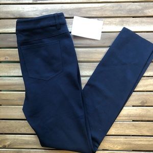 Ecru High Waist Straight leg Cropped Pants in Navy